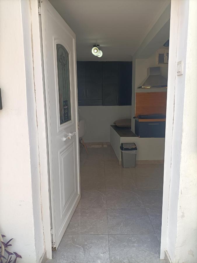 Cozy Studio Apartment Athens Ngoại thất bức ảnh